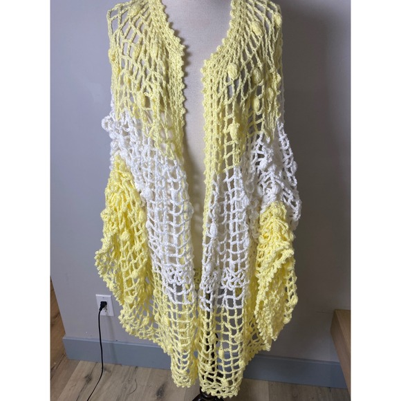 Handmade Accessories - Vintage 60s 70s Crochet Shawl Wrap Yellow White Popcorn Stitch Boho Open Knit